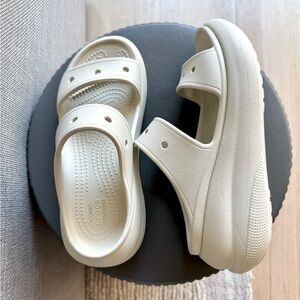 Women’s Crocs Crush Sandal, Bone color, size 6. Like new!